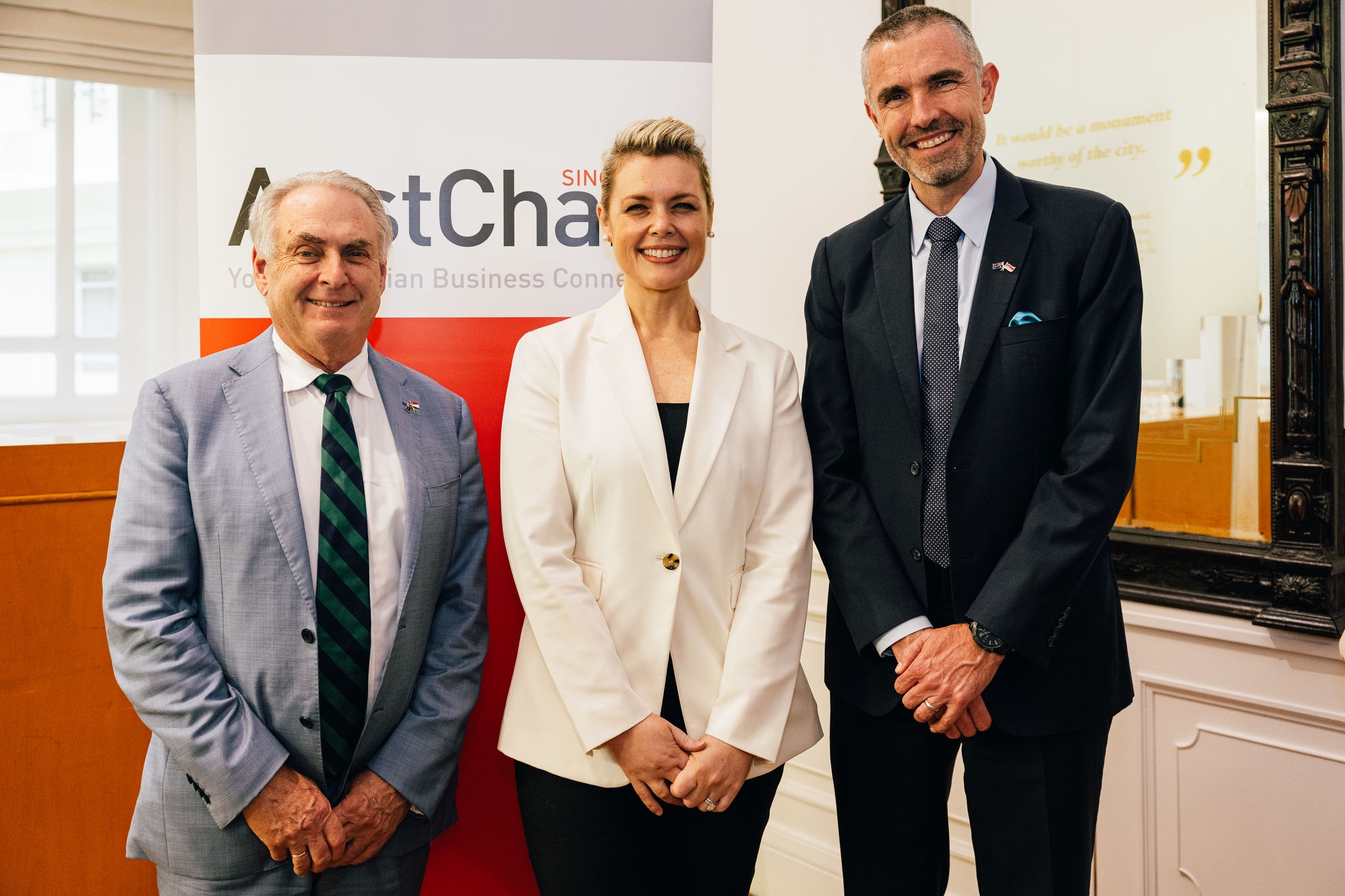 Minister for Trade and Tourism Don Farrell with Anna Green, Toll’s Chief Enterprise Services Officer, and Alan Beacham, Toll’s Managing Director.